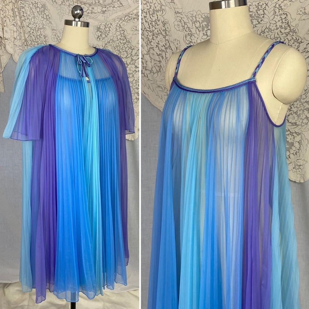 RARE Vintage Multi Color Chevette Nightgown Set